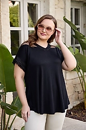 tül yaka detaylı siyah bluz